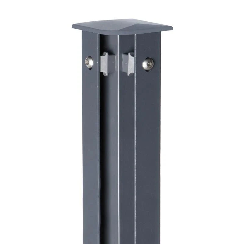 Eckpfosten für Doppelstabmattenzaun 60x60 mm in Anthrazit RAL 7016 mit Abdeckleiste, freigestellt