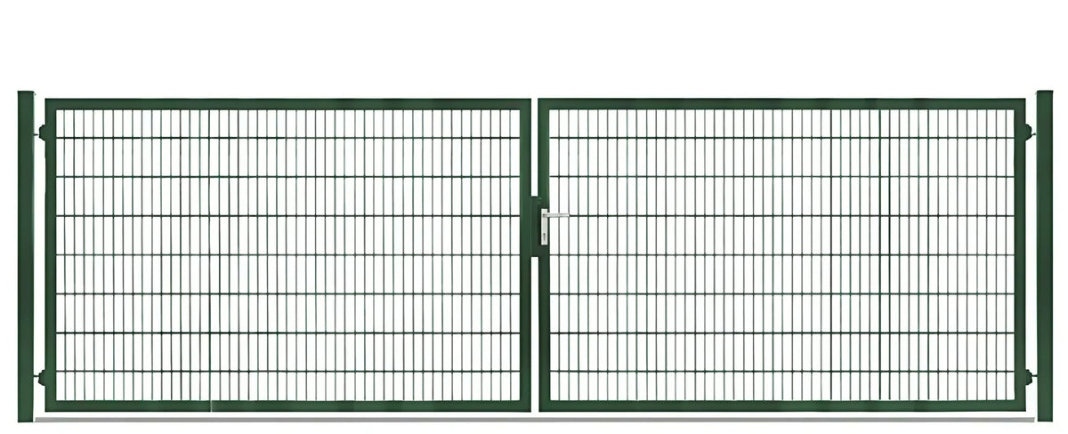 Doppeltor 8/6/8 breite Ausführung in Moosgrün, Torhöhe 160 cm, freigestellt