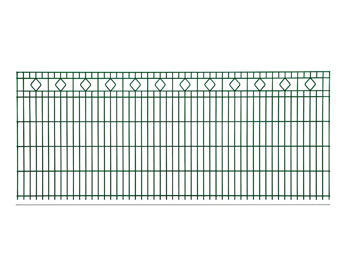 Schmuckzaun Barcelona mit Rautenornamenten im oberen Feld in Moosgrün RAL 6005, freigestellt, Elementbreite 251 cm