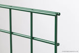 Detail der Drahtstärke 5/4/5 mm am Komplettset in Moosgrün RAL 6005