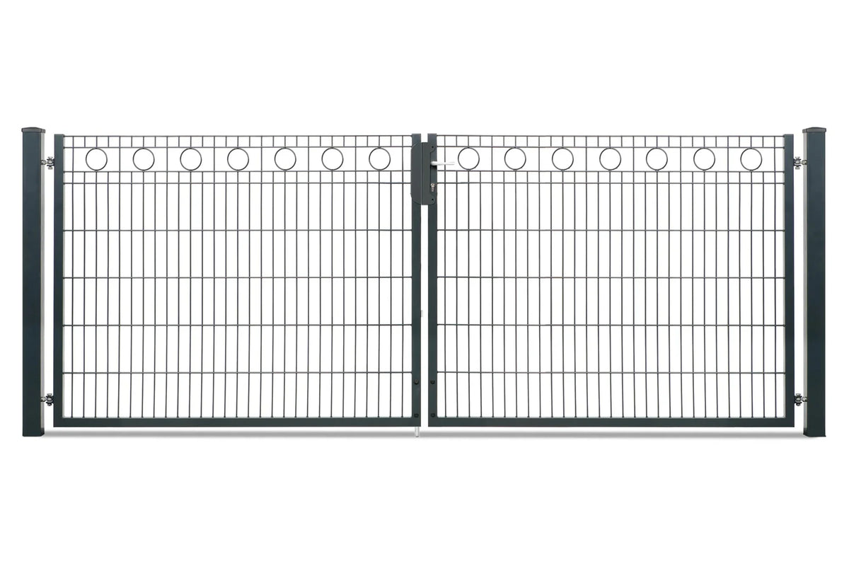 Zweiflügeliges Gartentor Rom mit Kreisornamenten in Anthrazit RAL 7016, lichte Weite 328 cm, Torhöhe 123 cm, freigestellt