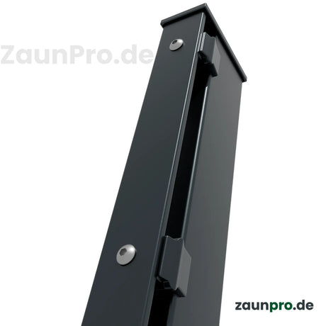Zaunpfosten mit Abdeckleiste 40×60 mm Anthrazit RAL 7016 – Detailansicht der Abdeckleiste, pulverbeschichtet, zum Einbetonieren